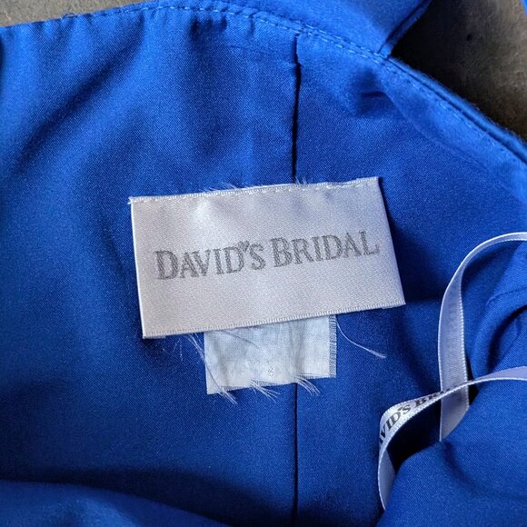 David's Bridal Blue Halter Neck Fit and Flare Short Bridesmaid Dress - Picture 7 of 8